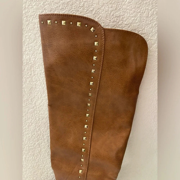 NWOT Rialto Ferrell Cognac Knee High Studded Riding Boots - Picture 5 of 12